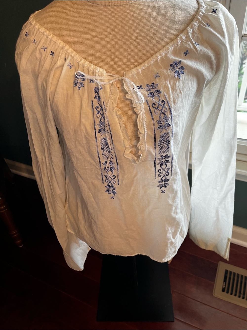 Vintage Abercrombie & Fitch White Blouse with Blue Embroidery
